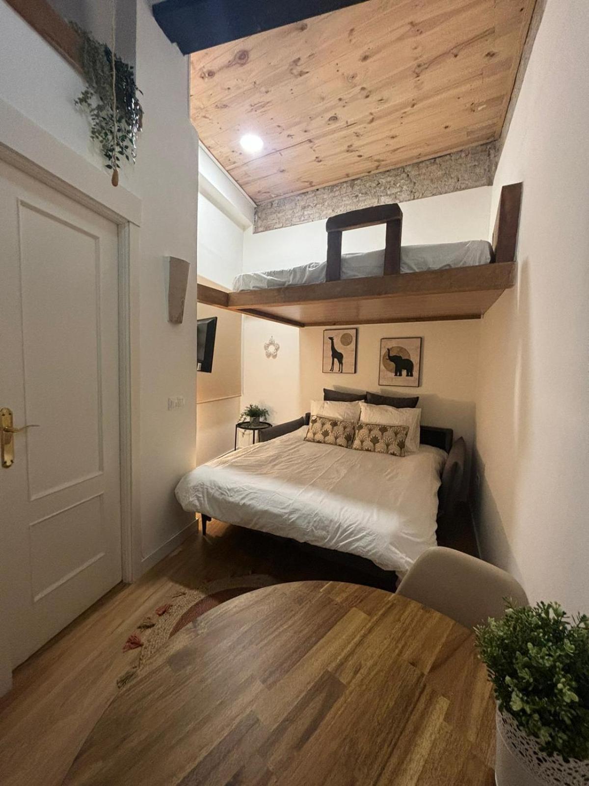 Estudio En El Centro De Màlaga Exteriér fotografie